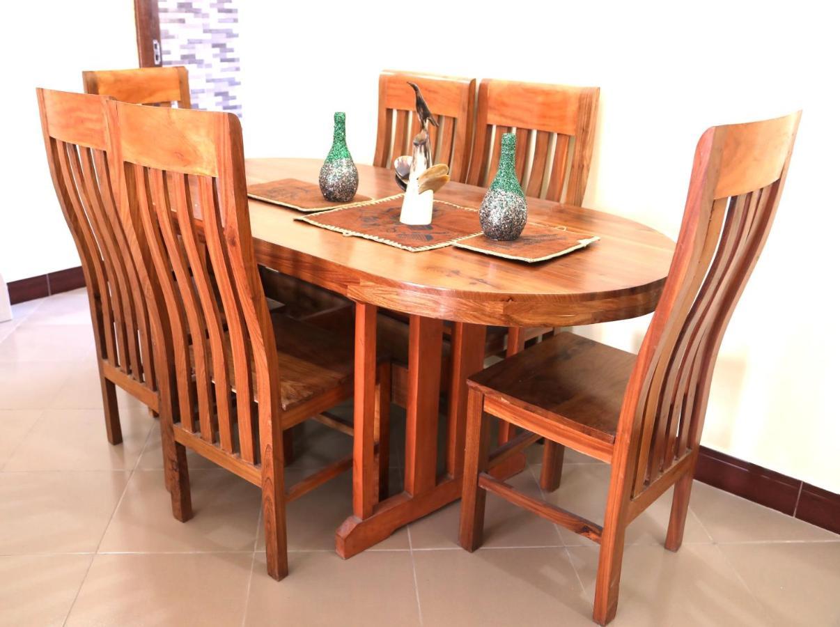 Pearl Lulu Modern Bnb Homestay Dar es Salaam Exteriör bild
