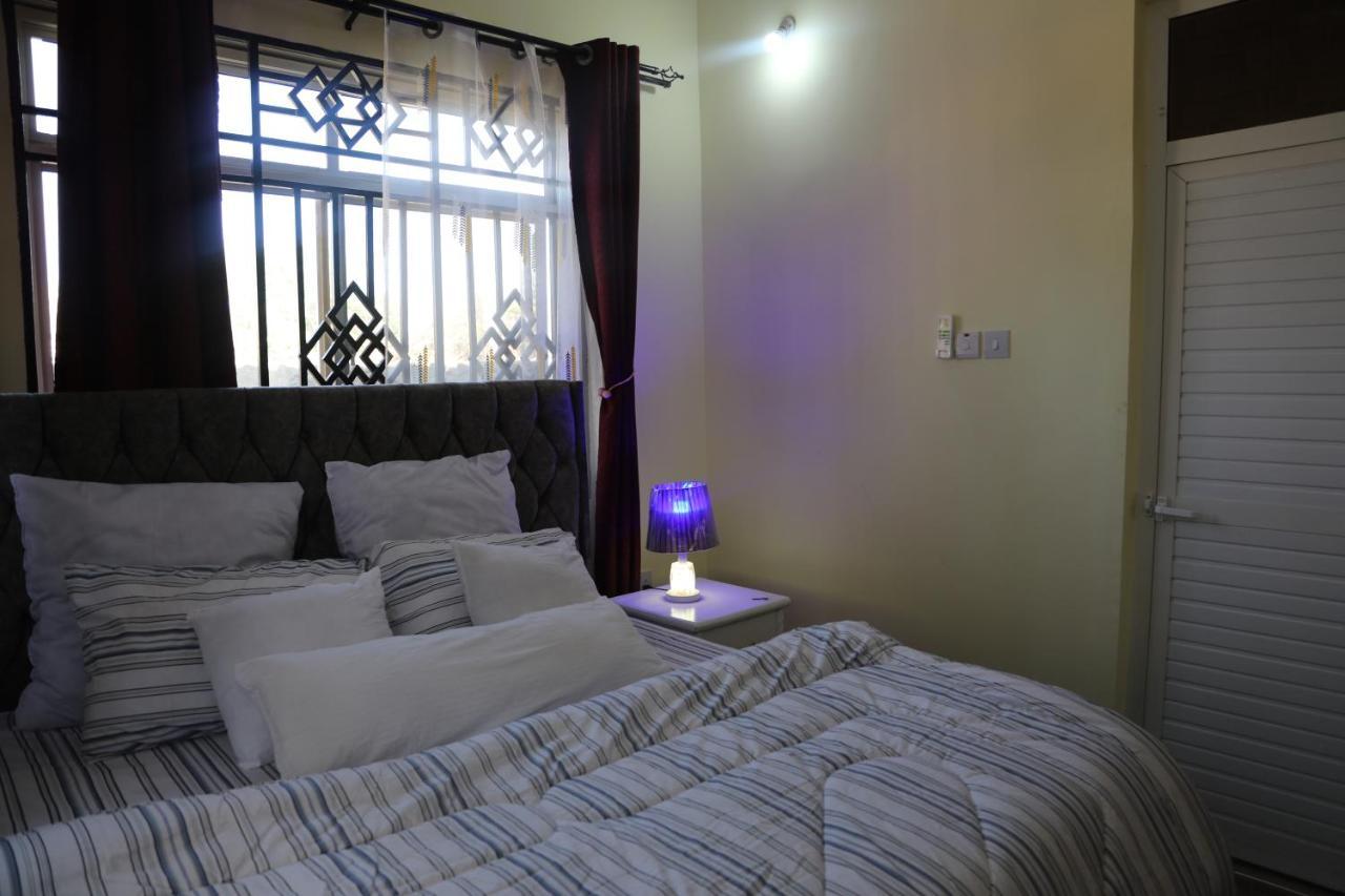 Pearl Lulu Modern Bnb Homestay Dar es Salaam Exteriör bild