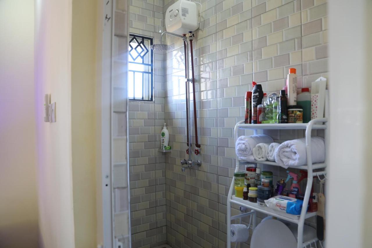 Pearl Lulu Modern Bnb Homestay Dar es Salaam Exteriör bild