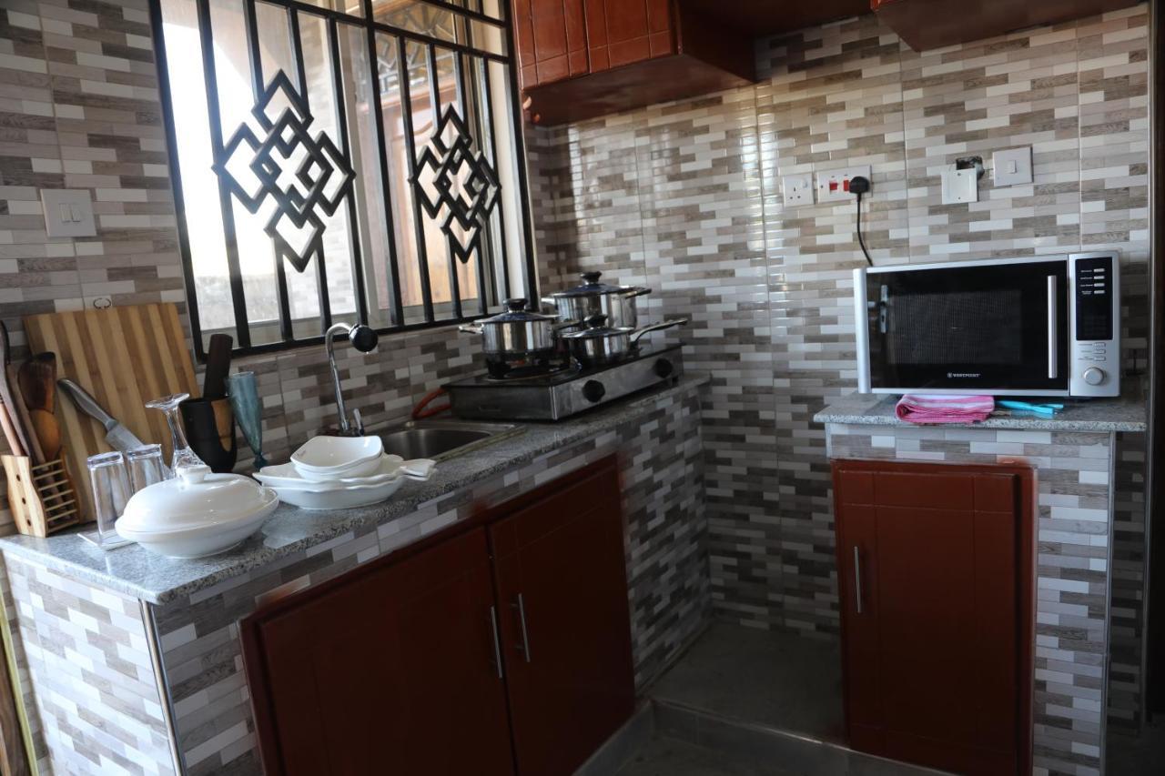 Pearl Lulu Modern Bnb Homestay Dar es Salaam Exteriör bild