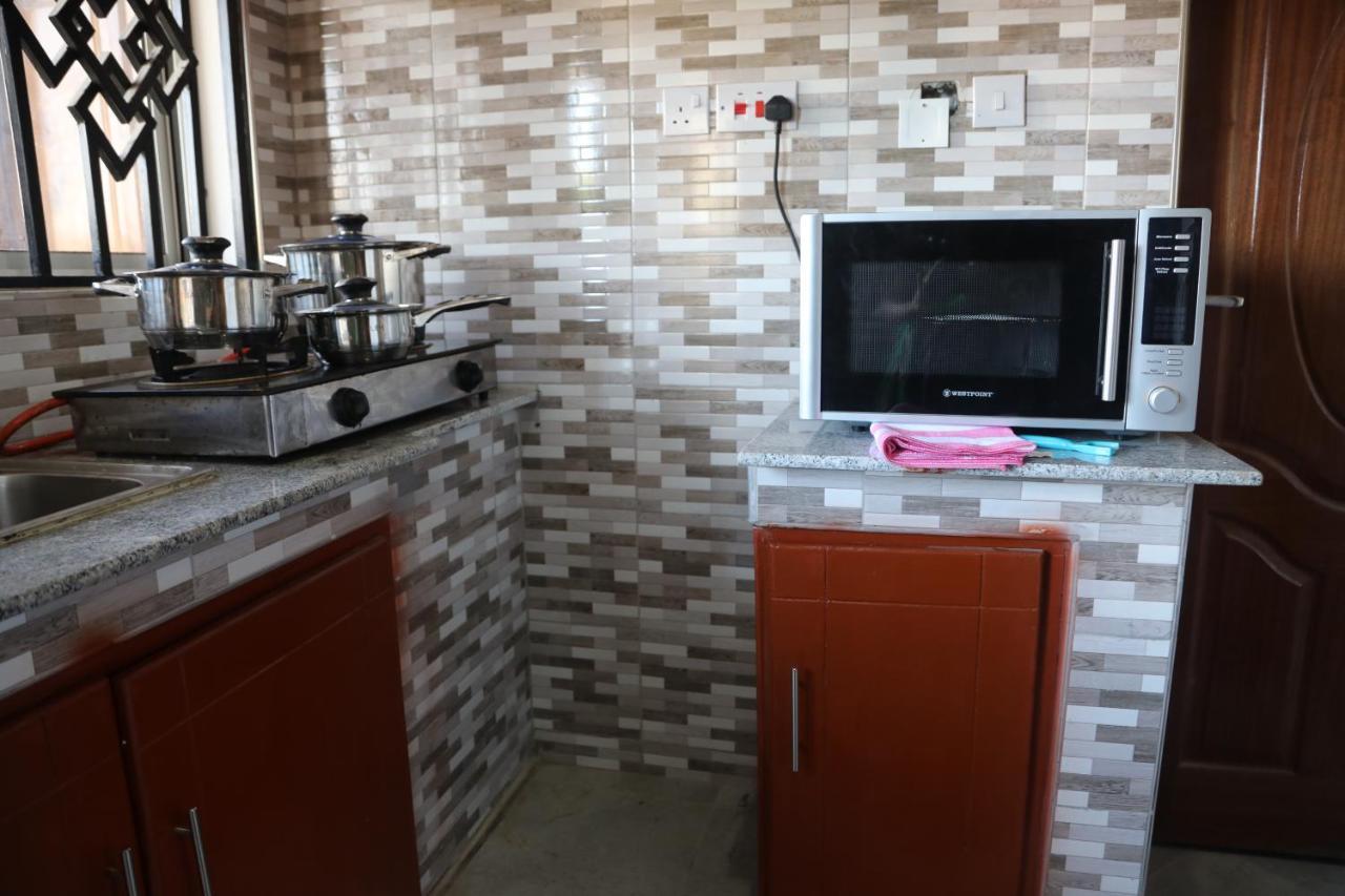 Pearl Lulu Modern Bnb Homestay Dar es Salaam Exteriör bild