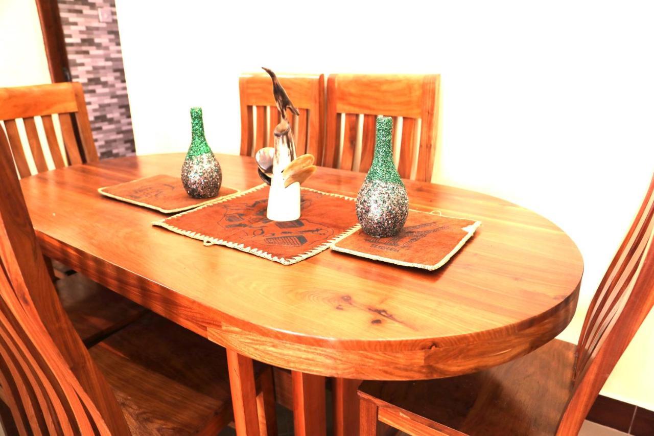 Pearl Lulu Modern Bnb Homestay Dar es Salaam Exteriör bild