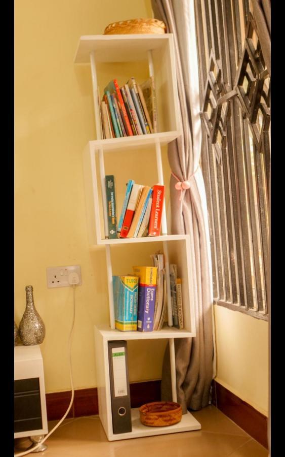 Pearl Lulu Modern Bnb Homestay Dar es Salaam Exteriör bild