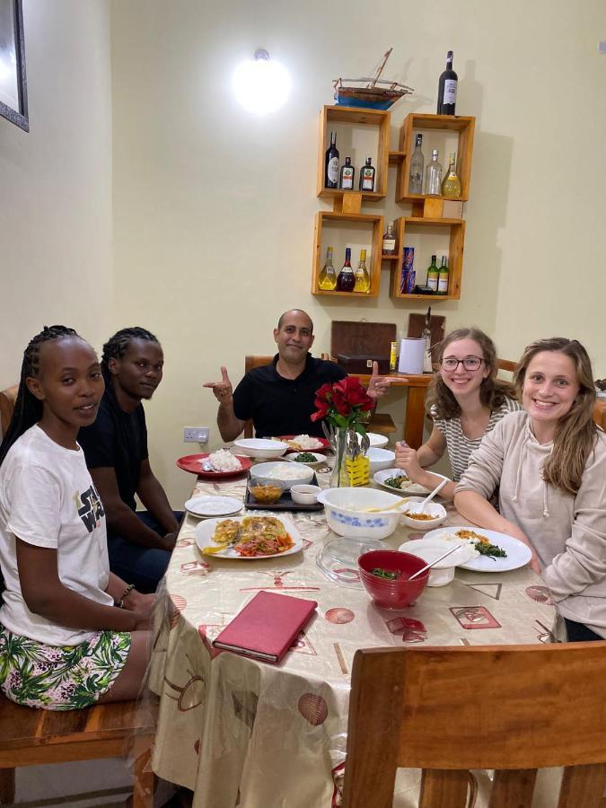 Pearl Lulu Modern Bnb Homestay Dar es Salaam Exteriör bild