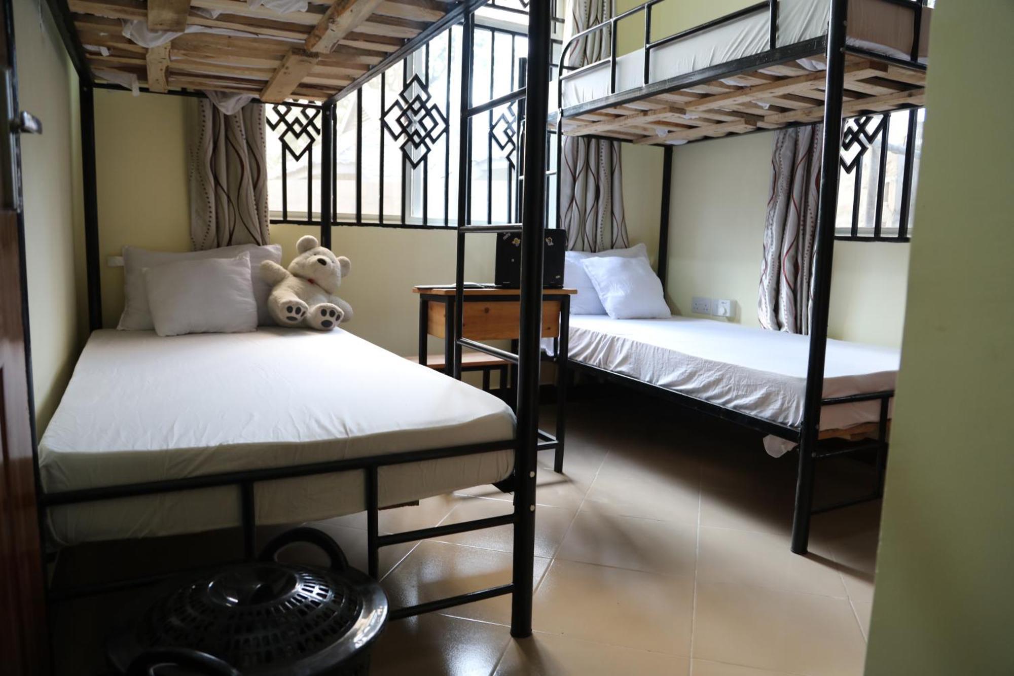Pearl Lulu Modern Bnb Homestay Dar es Salaam Rum bild