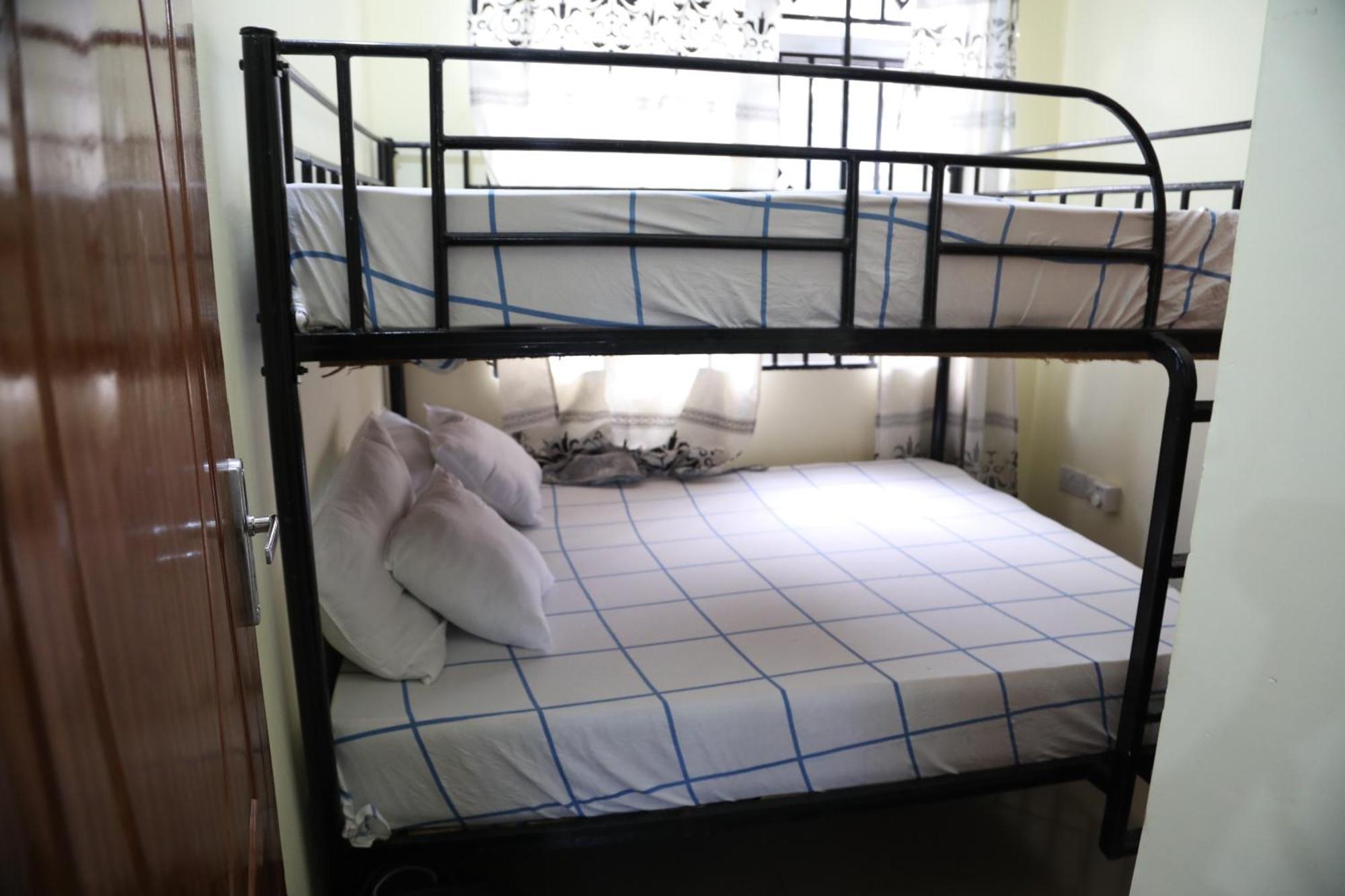 Pearl Lulu Modern Bnb Homestay Dar es Salaam Rum bild